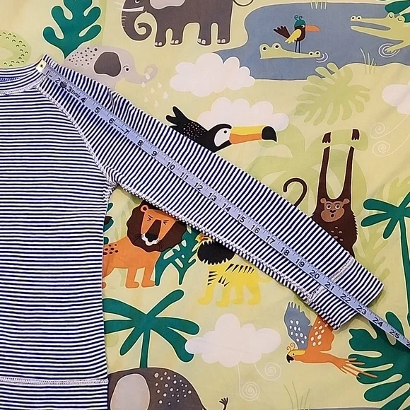 2 reversible Boden long sleeve tops - Picture 3 of 10